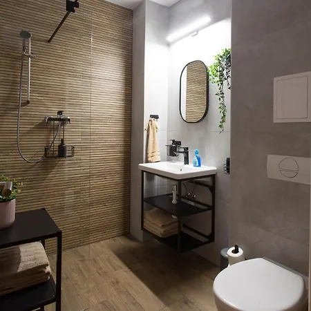 Domino V Horci Na Donovaloch *