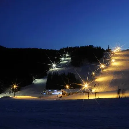 Domino V Horci Na Donovaloch Apartment *